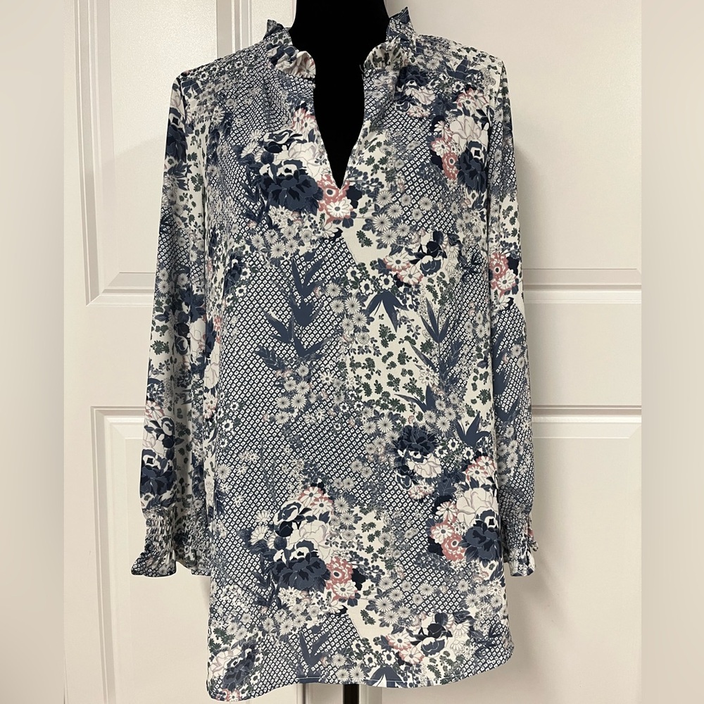 Suzanne Betro Floral Print Long Sleeve Blouse